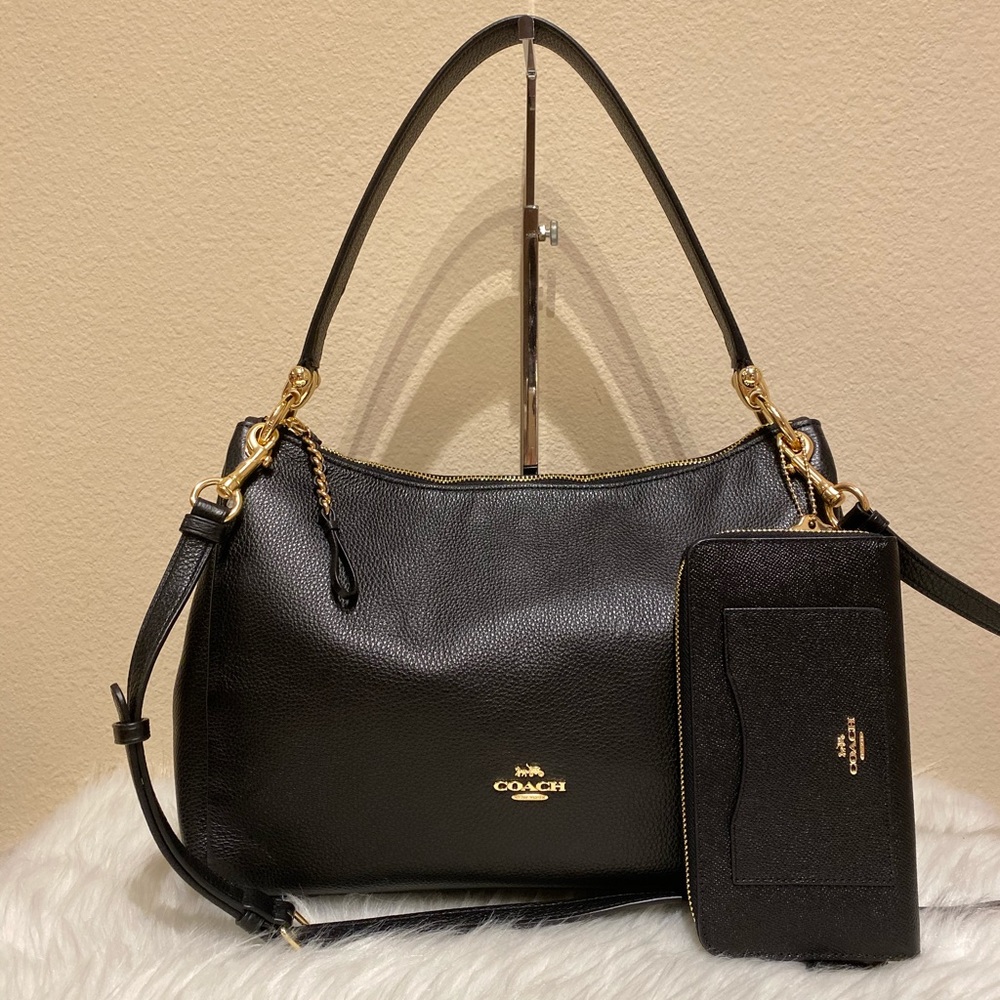 Coach purse and wallet set